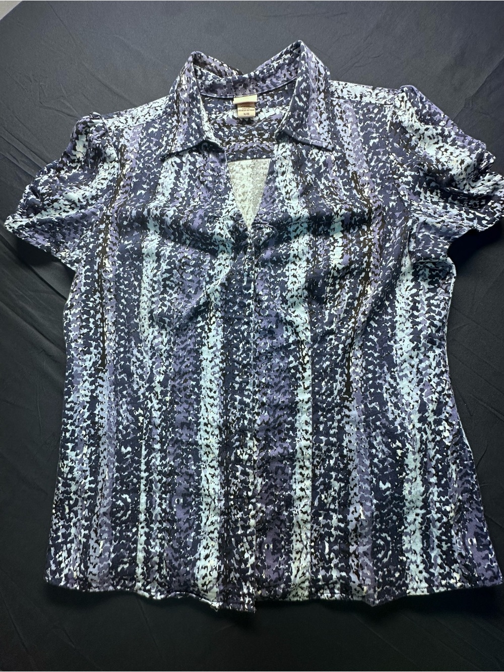 Women's Short Sleeve Collared Blouse - Blue Pattern